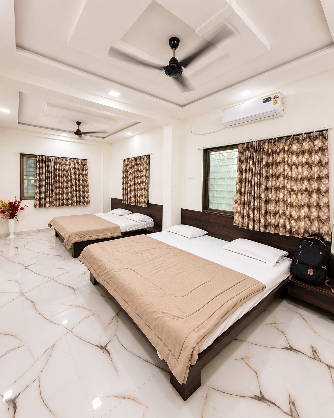 AC room at Hotel Dnyaneshwari Inn
